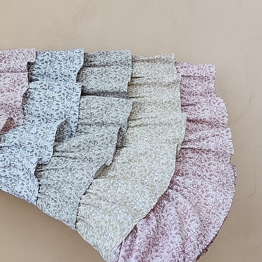 STORIA ANTHROPOLOGIE Smocked Tiered Maxi Skirt M Floral Boho Festival Cottage - Picture 9 of 16